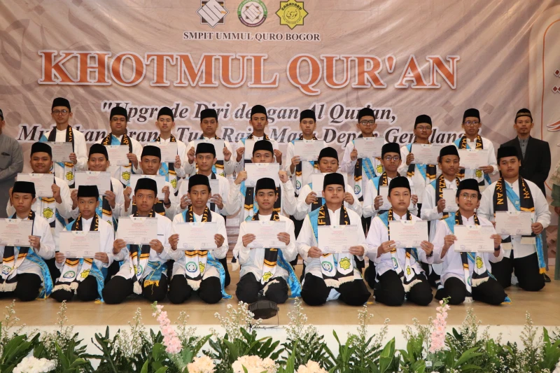 Khotmul Siswa SMPIT Ummul Quro Bogor